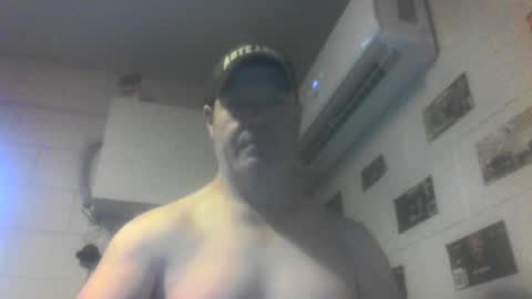 kiwiguy19773 online show from June 28, 8:59 pm