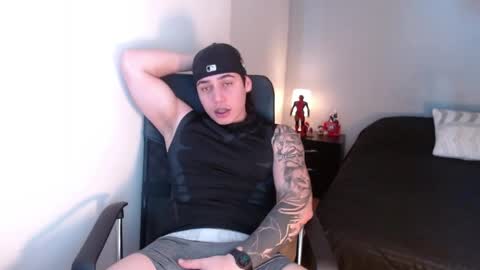 Snapshot of kiyo__ chatting on April 9, 10:04 pm kiyo__ online show from April 9, 10:04 pm