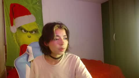 kiyu online show from November 18, 12:38 am