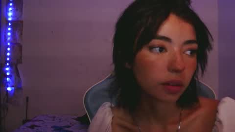 kiyu online show from March 7, 2:08 am