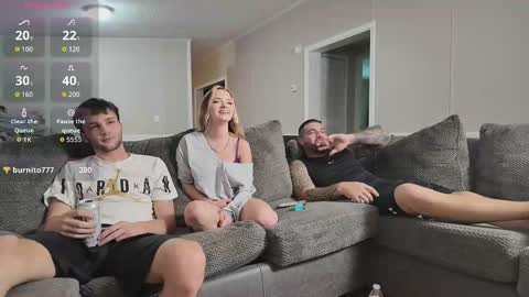 Snapshot of kjbennet chatting on October 23, 2:22 am kj bennet online show from October 23, 2:22 am