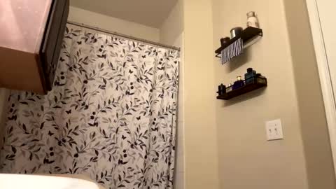 Snapshot of kkyle57 chatting on October 30, 1:56 pm kkyle57 online show from October 30, 1:56 pm