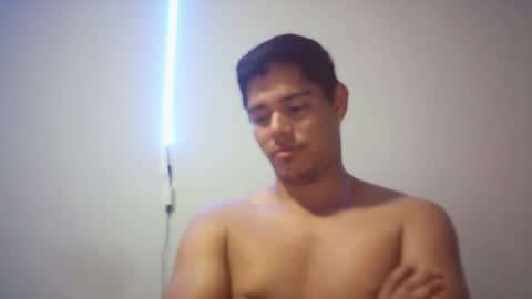 Snapshot of klars_mood chatting on May 26, 7:15 am klars online show from May 26, 7:15 am