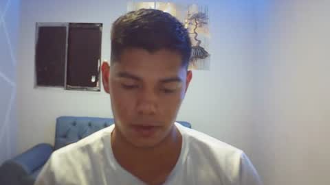 Snapshot of klars_mood chatting on June 16, 10:34 pm klars online show from June 16, 10:34 pm