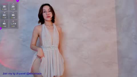 Snapshot of klary_moon chatting on September 27, 11:48 am Lisa online show from September 27, 11:48 am