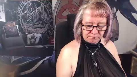 Michelle online show from October 2, 6:31 am