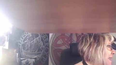 Michelle online show from November 16, 5:24 am