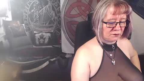 Michelle online show from February 1, 5:33 pm