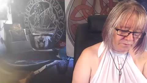 Snapshot of kleiner_teufel chatting on July 11, 9:12 am Michelle online show from July 11, 9:12 am