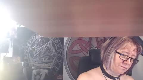 Snapshot of kleiner_teufel chatting on July 30, 6:51 pm Michelle online show from July 30, 6:51 pm