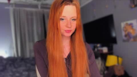 Snapshot of klementinagirl chatting on May 3, 8:37 pm Klementinafanslyklementina6661 online show from May 3, 8:37 pm