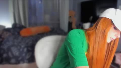 Snapshot of klementinagirl chatting on August 8, 6:43 pm Klementinafanslyklementina6661 online show from August 8, 6:43 pm