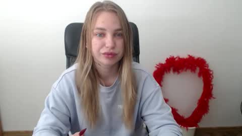 klerkarina online show from October 19, 4:46 am