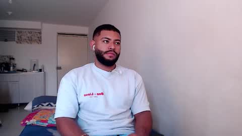 kleyton online show from February 9, 6:45 pm