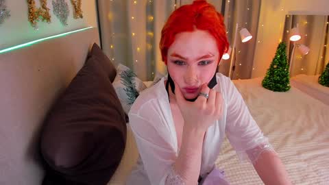Snapshot of klin_miller chatting on December 5, 9:39 pm Klin online show from December 5, 9:39 pm