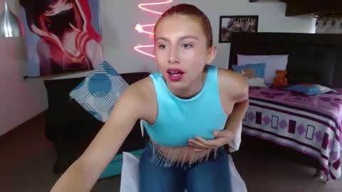 Snapshot of kloe_deker chatting on December 30, 1:47 pm Kloe deker online show from December 30, 1:47 pm