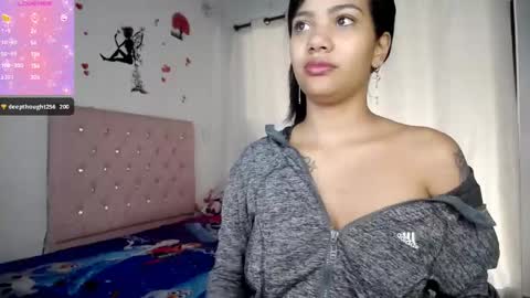 Valen online show from February 19, 1:39 pm