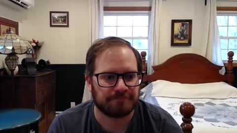 Kris online show from February 21, 7:04 pm