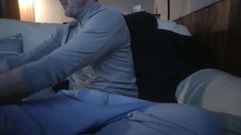 Knight3975 online show from February 13, 3:03 pm