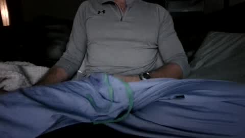 Knight3975 online show from October 3, 3:47 am