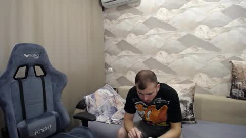 Snapshot of knight_5 chatting on September 17, 1:13 pm Carter. online show from September 17, 1:13 pm