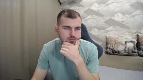 Snapshot of knight_5 chatting on October 9, 8:01 am Carter. online show from October 9, 8:01 am