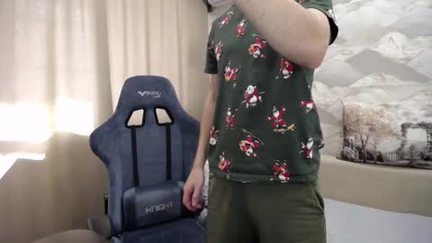 Snapshot of knight_5 chatting on October 23, 7:51 am Carter. online show from October 23, 7:51 am