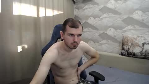 Snapshot of knight_5 chatting on November 3, 6:25 am Carter. online show from November 3, 6:25 am