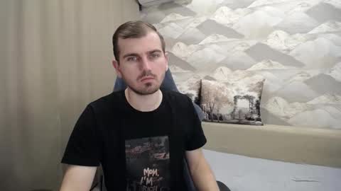 Snapshot of knight_5 chatting on November 18, 4:50 am Carter. online show from November 18, 4:50 am