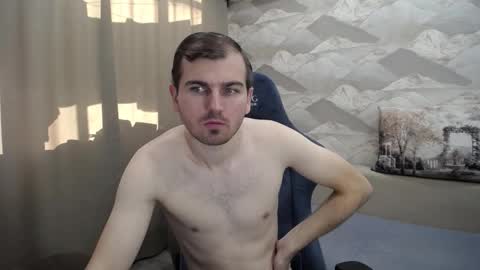 Snapshot of knight_5 chatting on December 14, 5:46 am Carter. online show from December 14, 5:46 am