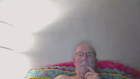 Snapshot of knightsfan1959 chatting on May 13, 5:38 am knightsfan1959 online show from May 13, 5:38 am
