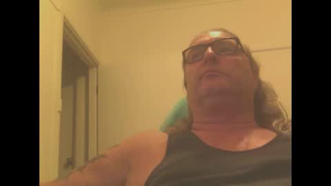 Snapshot of knobout chatting on December 11, 9:52 am knobout online show from December 11, 9:52 am