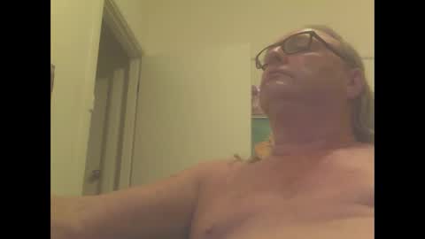 Snapshot of knobout chatting on December 22, 3:55 pm knobout online show from December 22, 3:55 pm