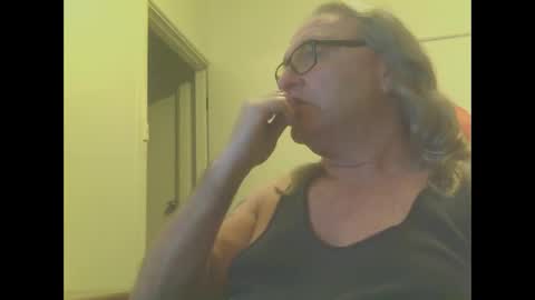 Snapshot of knobout chatting on September 9, 12:05 pm knobout online show from September 9, 12:05 pm