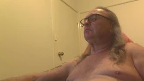 Snapshot of knobout chatting on July 20, 10:29 am knobout online show from July 20, 10:29 am