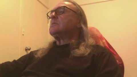 Snapshot of knobout chatting on July 26, 10:22 am knobout online show from July 26, 10:22 am