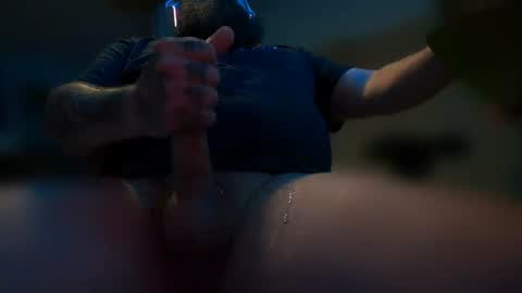 Snapshot of knox_steele chatting on August 9, 7:35 am knox_steele online show from August 9, 7:35 am