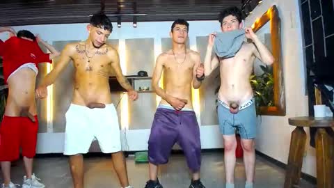 Snapshot of kobayaske chatting on December 13, 7:53 pm kobayaske online show from December 13, 7:53 pm