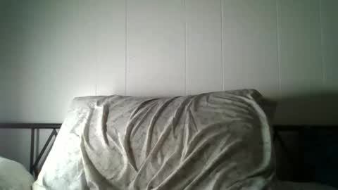 Snapshot of koddoncouple chatting on February 20, 3:12 pm Koddoncouple online show from February 20, 3:12 pm