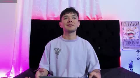 Snapshot of kody_sexy chatting on October 17, 11:24 am kody_sexy online show from October 17, 11:24 am