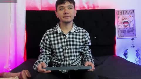 Snapshot of kody_sexy chatting on October 18, 11:00 am kody_sexy online show from October 18, 11:00 am