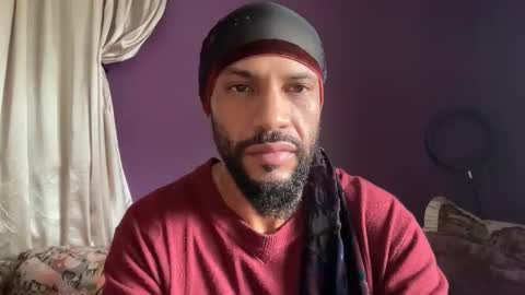 Snapshot of kofigardner chatting on December 13, 8:04 pm A Dick Ting online show from December 13, 8:04 pm