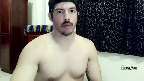 kolombianox online show from May 16, 5:48 am