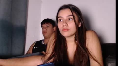 Snapshot of konnie_adan chatting on December 19, 6:34 am konnie_adan online show from December 19, 6:34 am