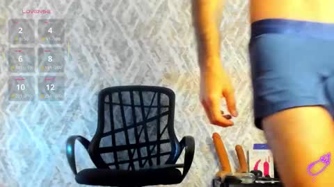 Snapshot of kopular chatting on February 25, 8:14 am Diego y Edgar online show from February 25, 8:14 am