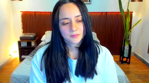 Snapshot of kora_shadow chatting on December 3, 8:18 pm Kora Shadow online show from December 3, 8:18 pm