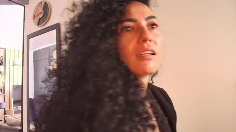 Snapshot of koral369_ chatting on June 9, 6:19 pm Koral online show from June 9, 6:19 pm