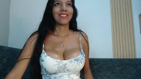 koral_27 online show from July 14, 3:07 pm