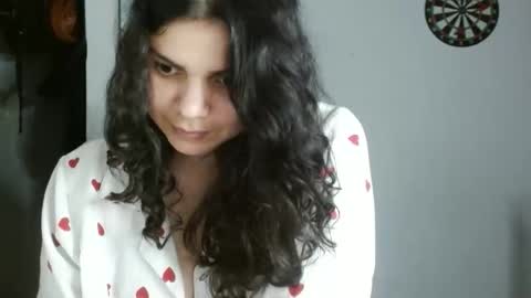 Snapshot of koranikky08 chatting on May 15, 2:07 am Karoll online show from May 15, 2:07 am