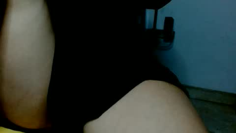 Snapshot of koranikky08 chatting on June 5, 2:40 am Karoll online show from June 5, 2:40 am